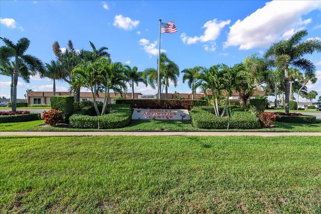 2703 Dudley Drive W H, West Palm Beach, FL 33415