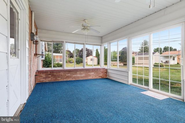 302 W COURTLAND AVENUE, Shiremanstown, PA 17011