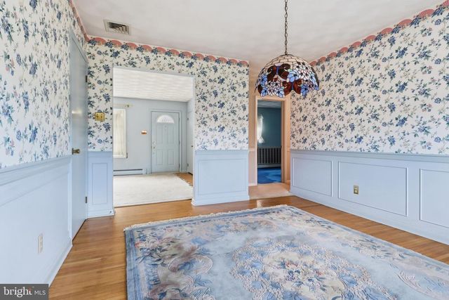 302 W COURTLAND AVENUE, Shiremanstown, PA 17011