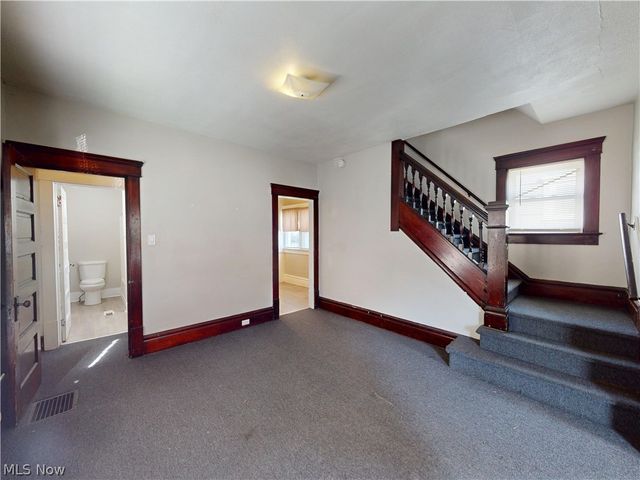 476 Rentschler Street, Akron, OH 44304