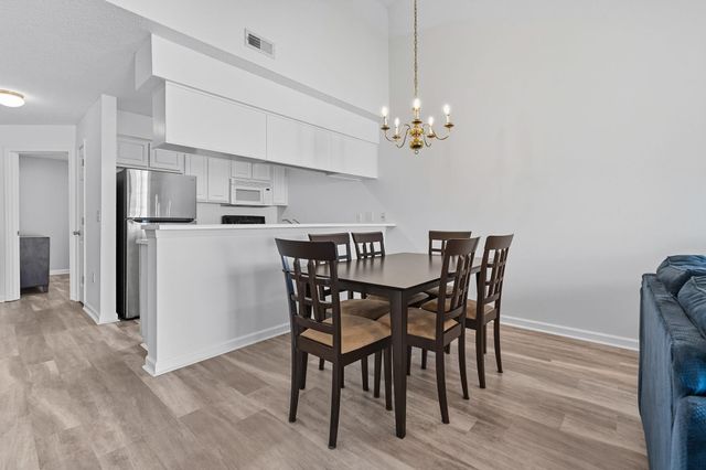 659 Woodmoor Dr Unit 302, Murrells Inlet, SC 29576