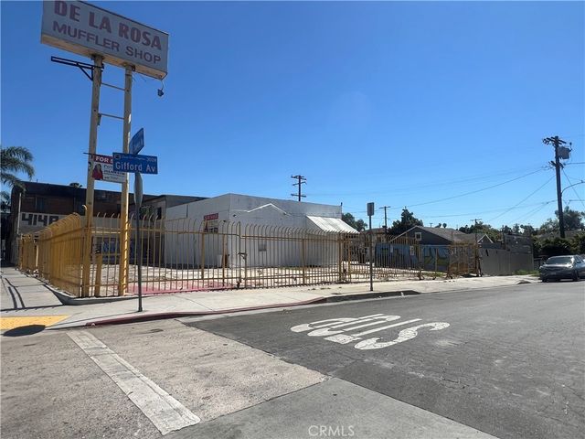 4148 4142 E Cesar E Chavez, East Los Angeles, CA 90063