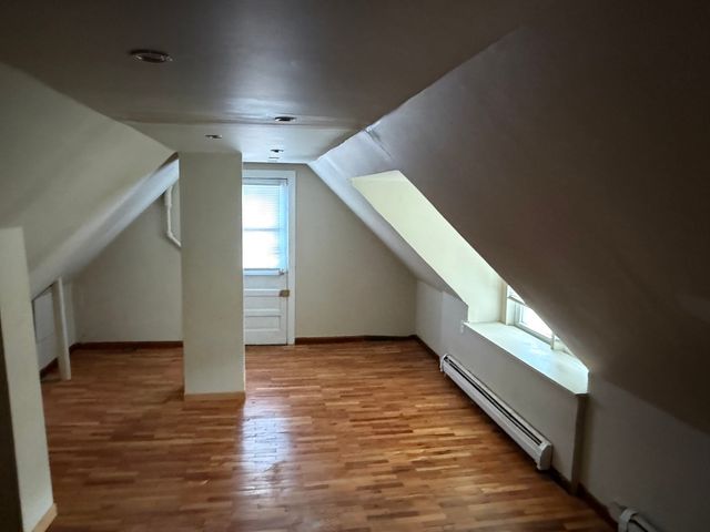 5244 W Waveland Avenue, Chicago, IL 60641
