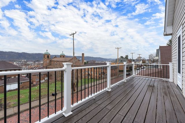 534 Pine Street, Ambridge, PA 15003