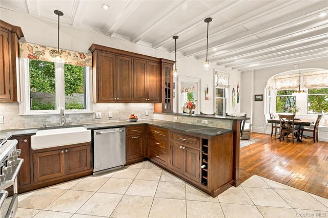 100 1st Avenue, Nyack, NY 10960