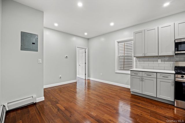 94-19 116th Street, Richmond Hill, NY 11419