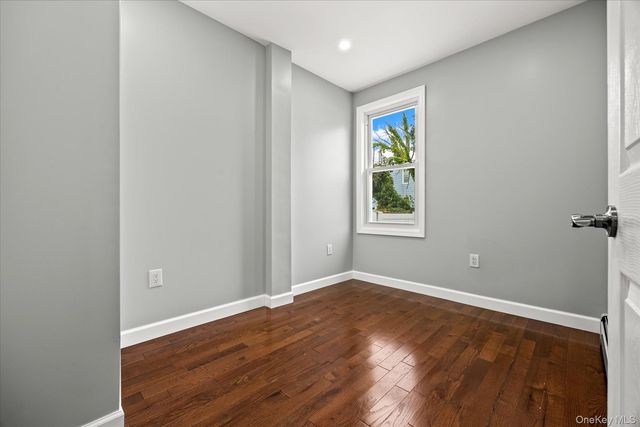 94-19 116th Street, Richmond Hill, NY 11419