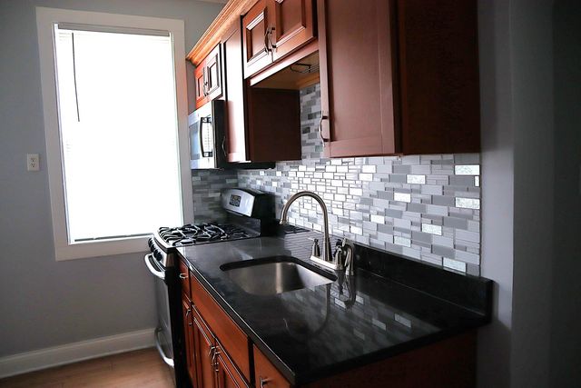 1934 W 21st Place, Chicago, IL 60608