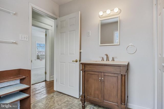 726 PENNSYLVANIA AVE, Palmyra, NJ 08065