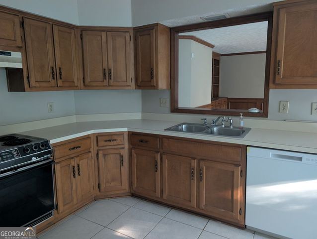 307 Korinna Court, Peachtree City, GA 30269