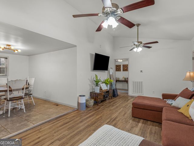 190 Hudgen Road, Newnan, GA 30265