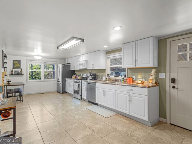 190 Hudgen Road, Newnan, GA 30265