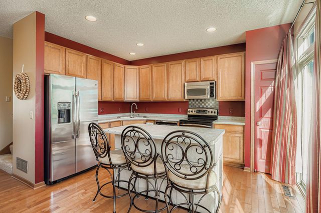 3852 La Belle Street, Columbia Heights, MN 55421