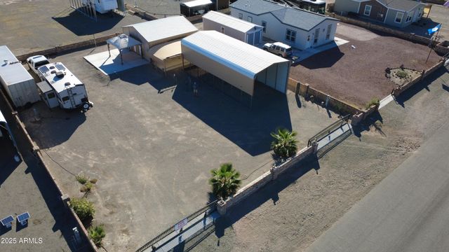 67892 ALPINE Drive, Salome, AZ 85348