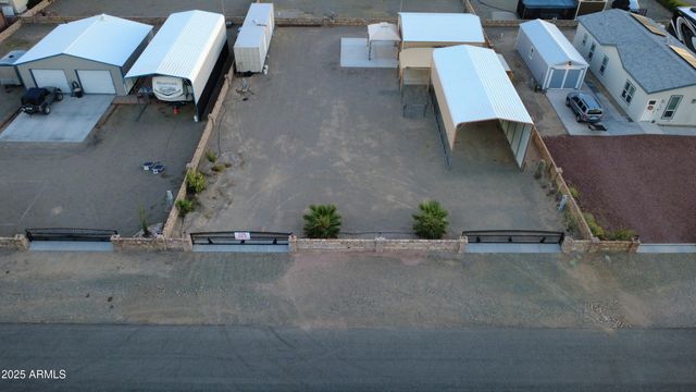 67892 ALPINE Drive, Salome, AZ 85348