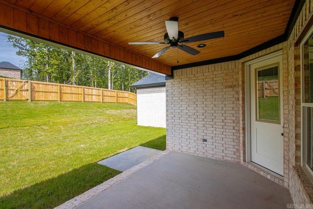 557 Valley Oak Drive, Sherwood, AR 72120