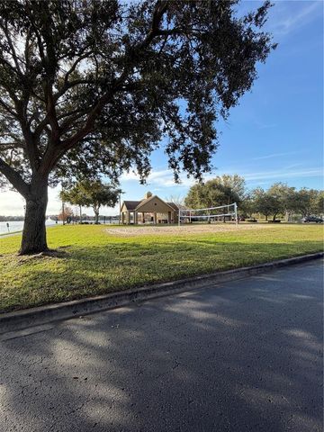 9818 LAKE CHASE ISLAND WAY 9818, Tampa, FL 33626