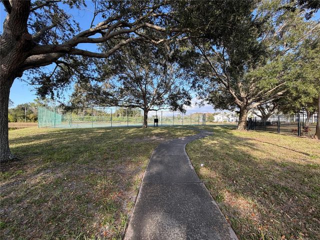 9818 LAKE CHASE ISLAND WAY 9818, Tampa, FL 33626