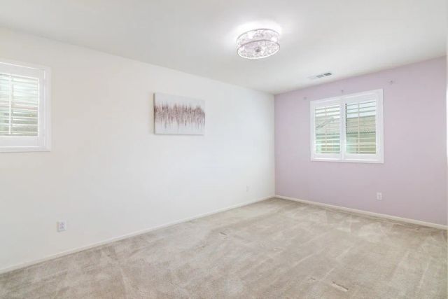 4983 Oak Moss, Fontana, CA 92336