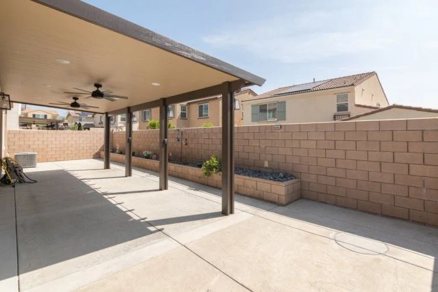 4983 Oak Moss, Fontana, CA 92336