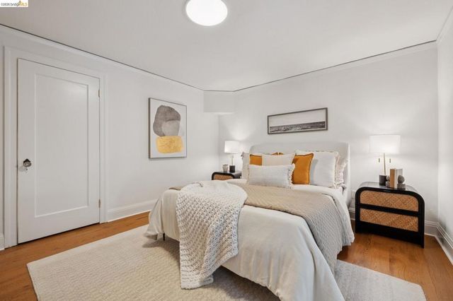 318 Arlington Ave., Kensington, CA 94707