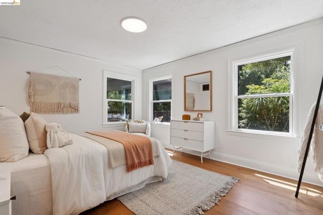 318 Arlington Ave., Kensington, CA 94707