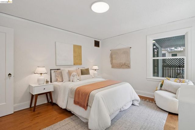 318 Arlington Ave., Kensington, CA 94707