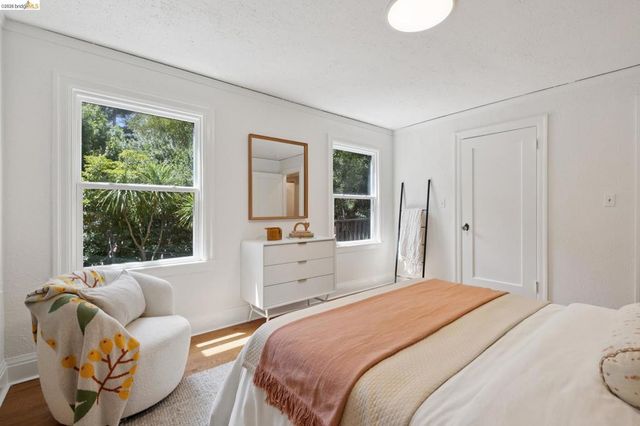 318 Arlington Ave., Kensington, CA 94707