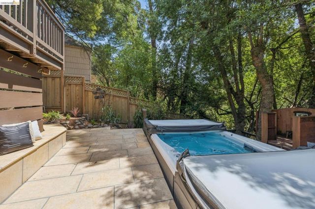 318 Arlington Ave., Kensington, CA 94707