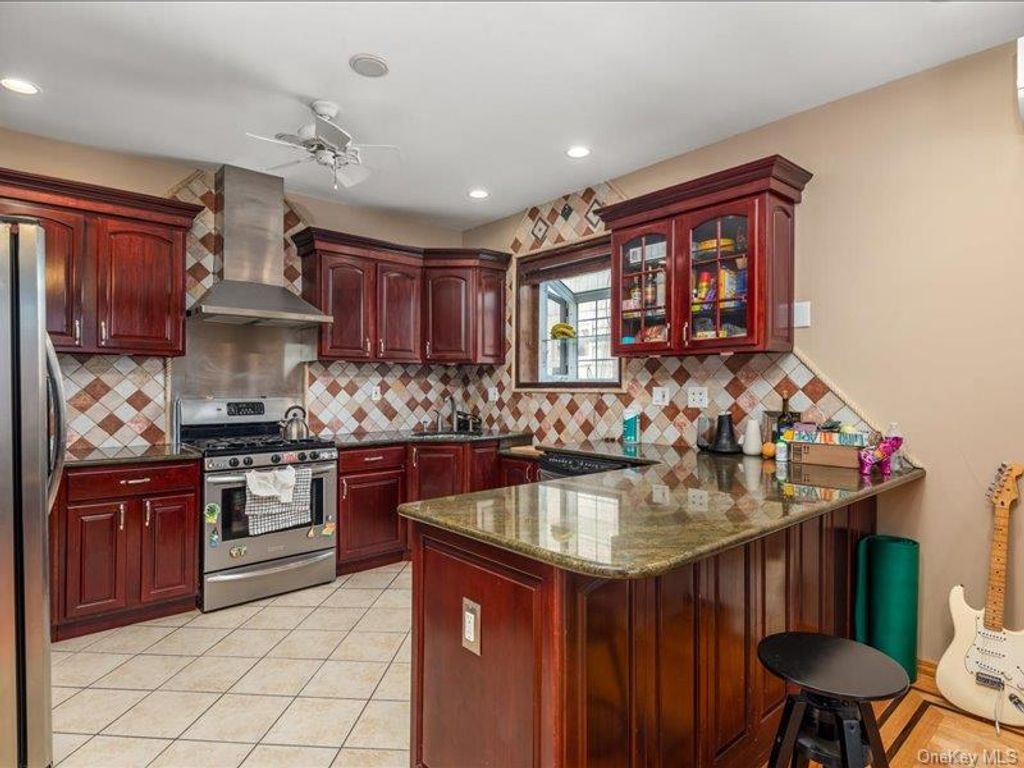 63-47 74th Street, Middle Village, NY 11379 — photo 4