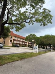 2741 N Pine Island Rd 109, Sunrise, FL 33322