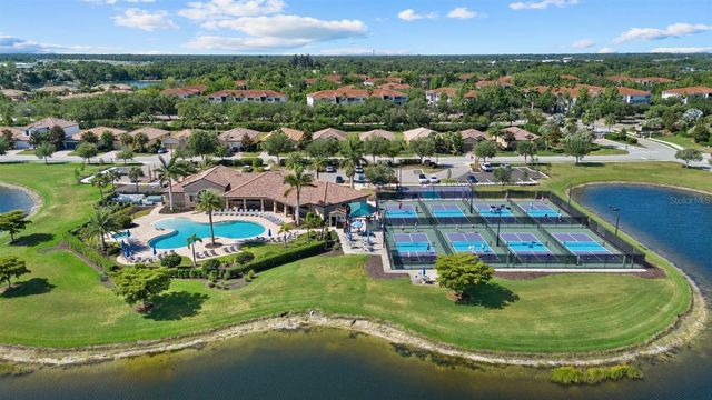 6860 WILD LAKE TERRACE, Bradenton, FL 34212