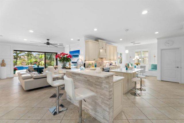 6860 WILD LAKE TERRACE, Bradenton, FL 34212