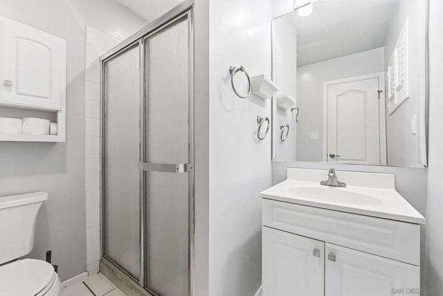 1828 Linwood St 1, San Diego, CA 92110