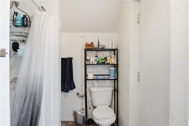 1245 S Farwell Street, Eau Claire, WI 54701