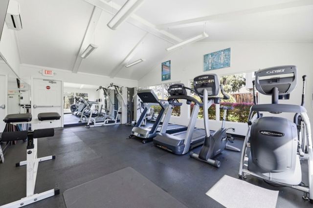 320 Pine Wood Lane, Los Gatos, CA 95032