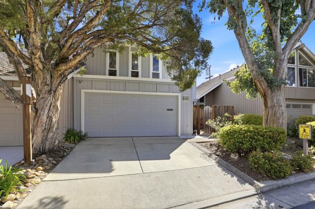 320 Pine Wood Lane, Los Gatos, CA 95032