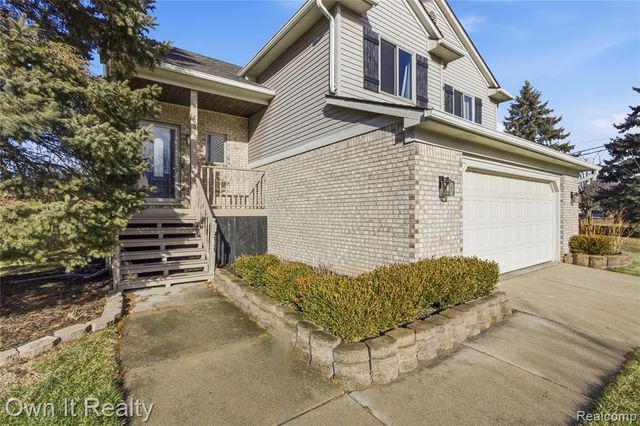 631 Tyler Lane, Canton, MI 48188