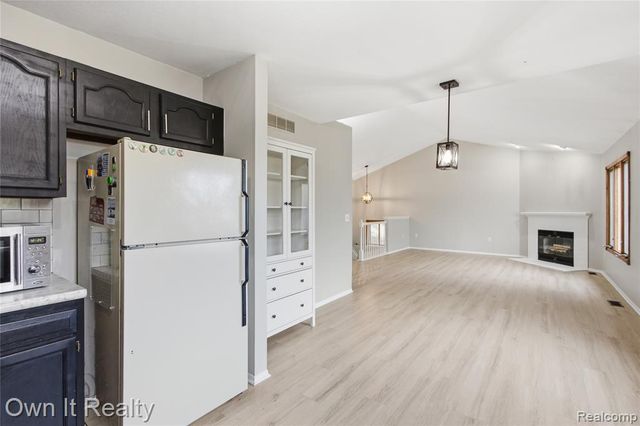 631 Tyler Lane, Canton, MI 48188