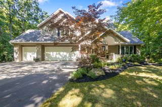254 Spruceview Drive, Plainwell, MI 49080