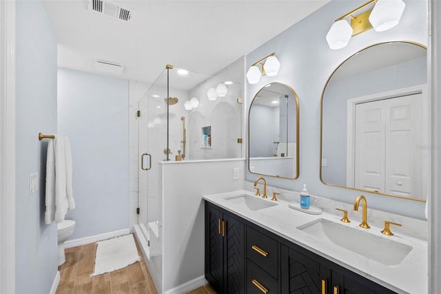 3811 W GRANADA STREET, Tampa, FL 33629