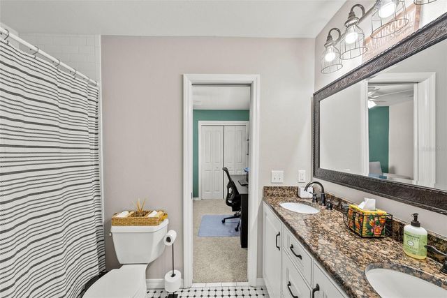 3811 W GRANADA STREET, Tampa, FL 33629