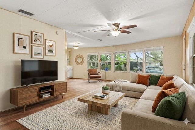 406 N PLANTATION BOULEVARD, Lake Mary, FL 32746