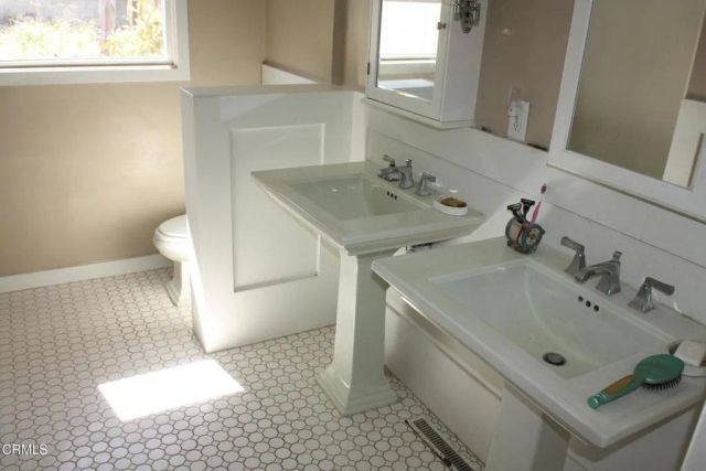 1910 Colonia Place, Camarillo, CA 93010