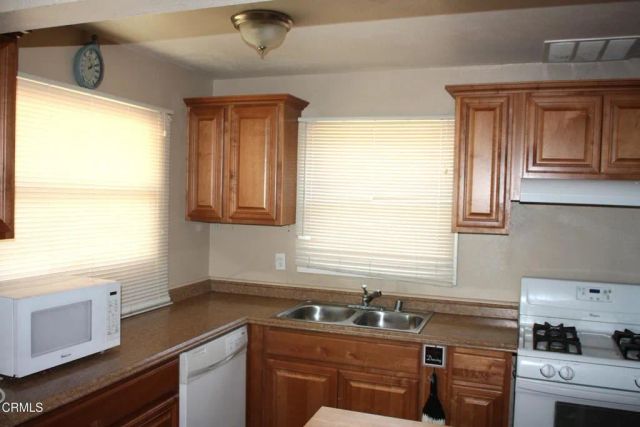 1910 Colonia Place, Camarillo, CA 93010