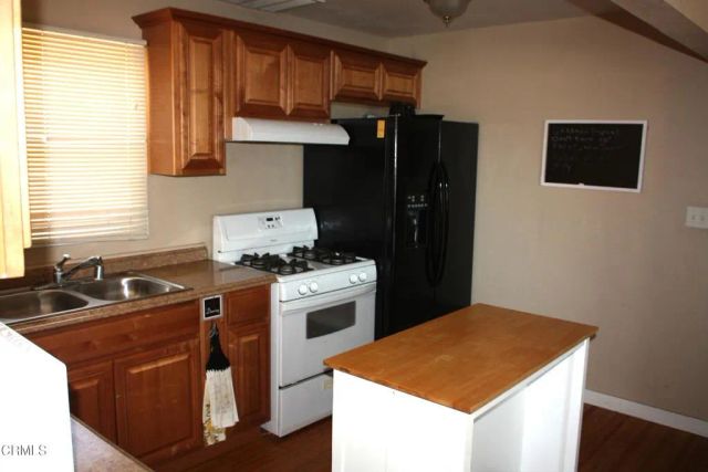 1910 Colonia Place, Camarillo, CA 93010