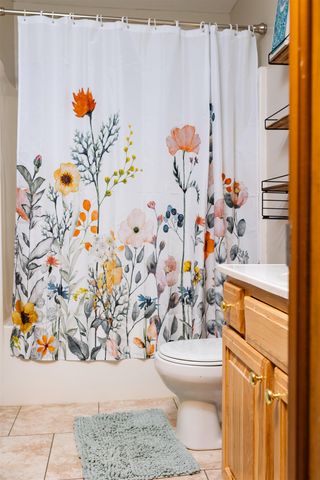 104 Mulberry Drive, Hurricane, WV 25526