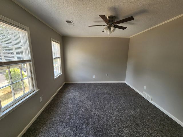 6010 FOX RIDGE DR, Memphis, TN 38115