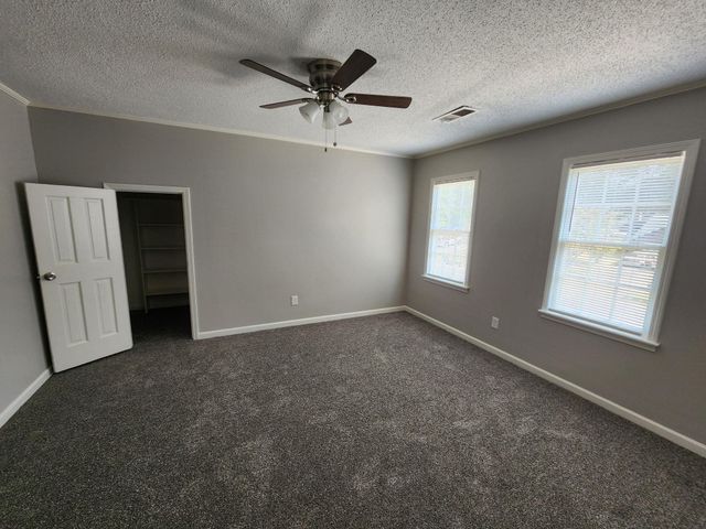 6010 FOX RIDGE DR, Memphis, TN 38115