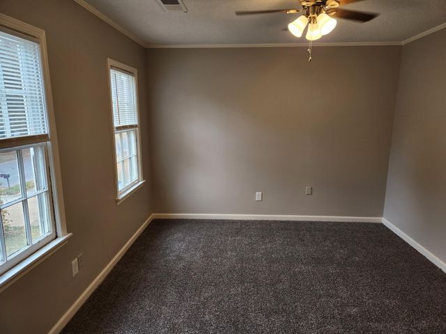 6010 FOX RIDGE DR, Memphis, TN 38115